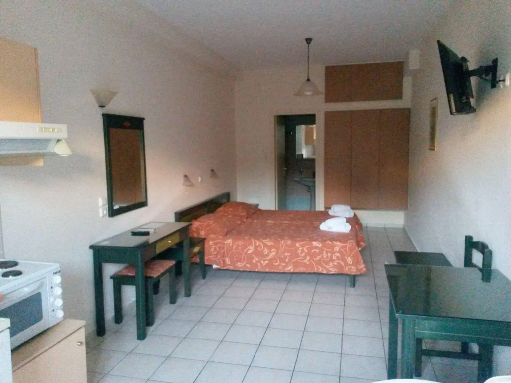 Zannis Hotel