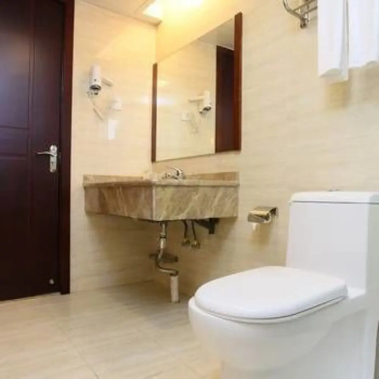 Qianhe Hotel