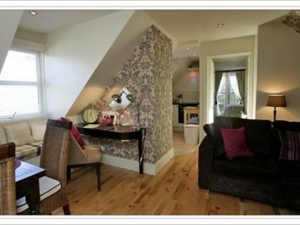 Bruach Lodge