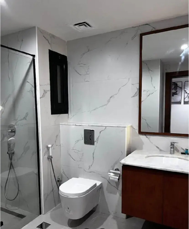 Alyas Hotel