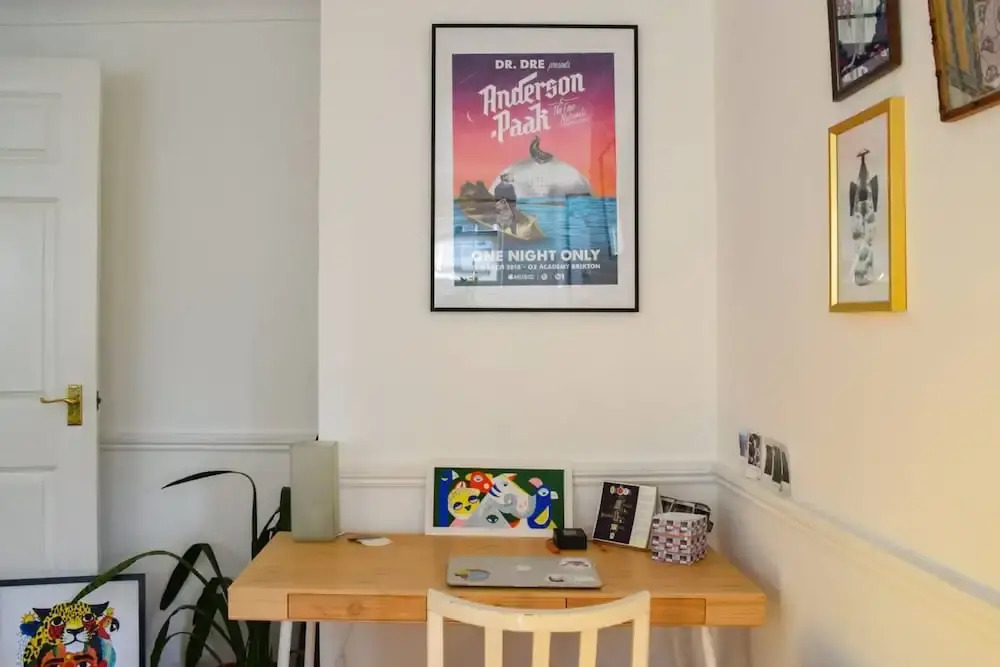 Hip 2 Bedroom Flat Near Peckham High Street