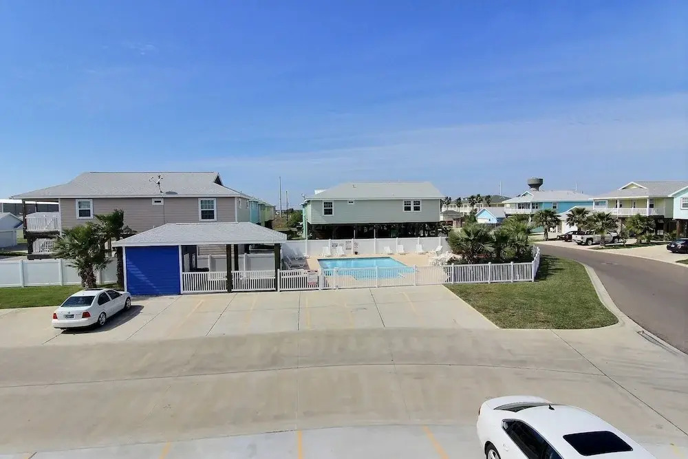 Flip Flop Stop SL 504 4 Bedrooms 3 Bathrooms Home