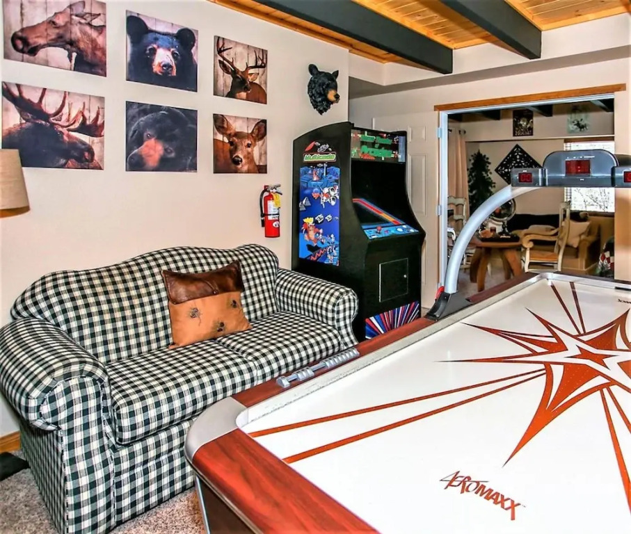 Fawnskin Pines-1844 by Big Bear Vacations