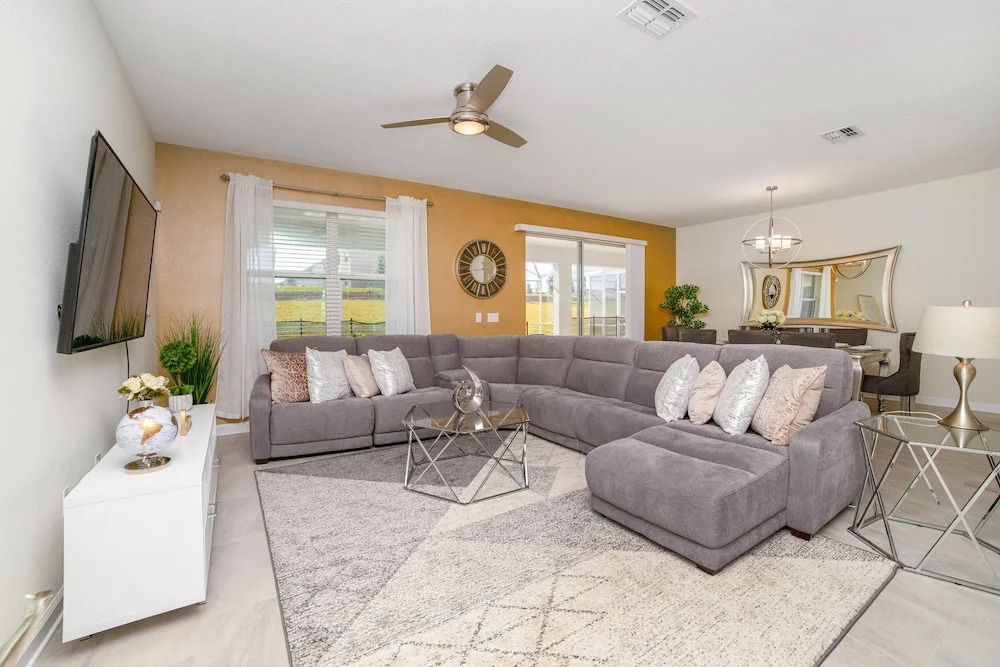 9 Bdrm Champions Gate Villa