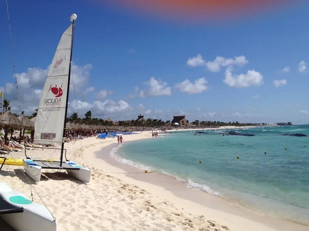 Paraiso Maya Luxury Resort