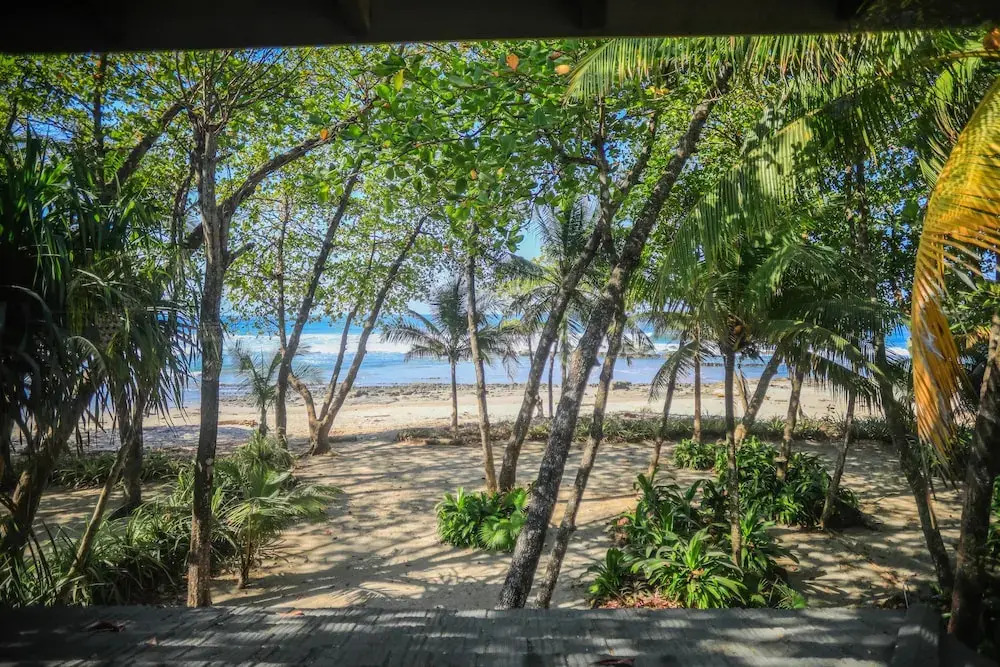 Nekaui Beachfront Villa 1 - Experience Nature