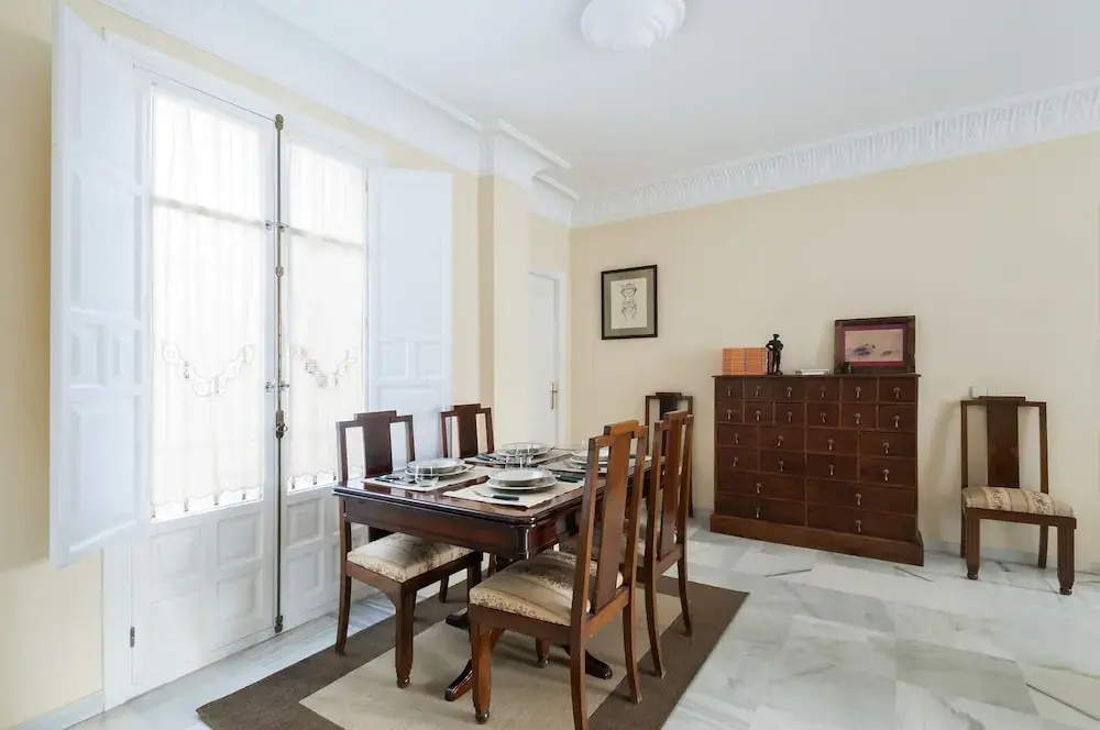 Confortable Apartment With 2 Bedrooms in Excellent Location. San Isidoro