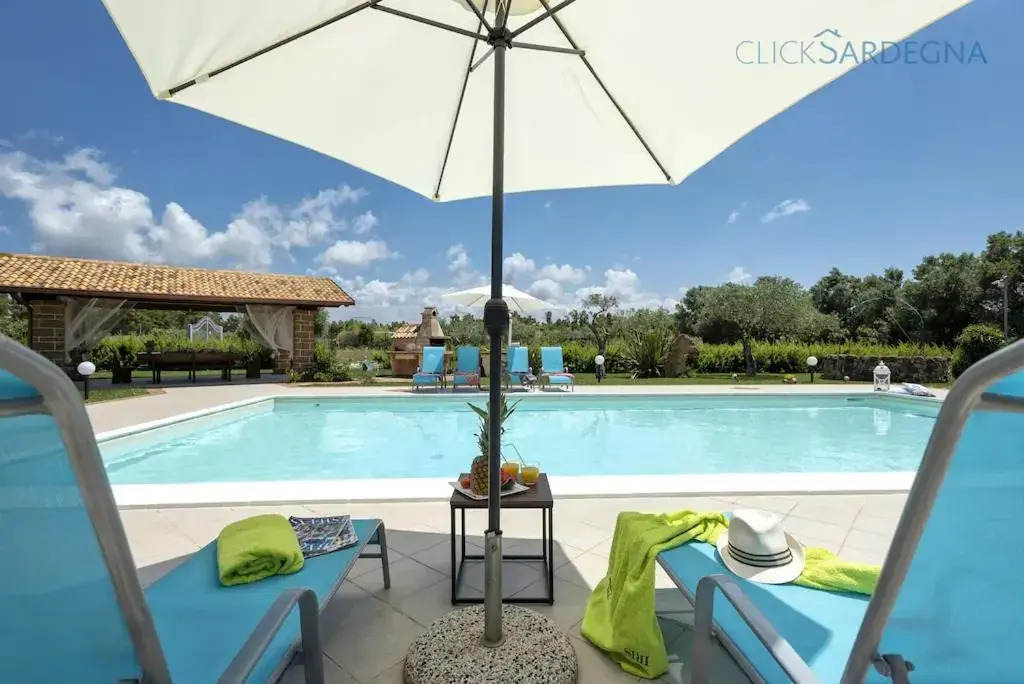 Alghero stupenda Villa con piscina ad uso esclusivo per 10 persone
