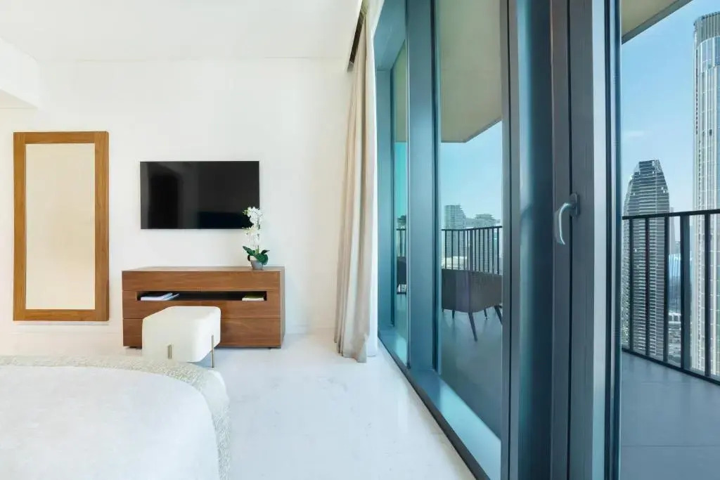Maison Privee - Exciting Apt Downtown Dubai w/Pool Nxt 2 Dubai Mall