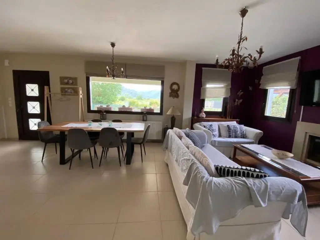 Thespis Villa 1