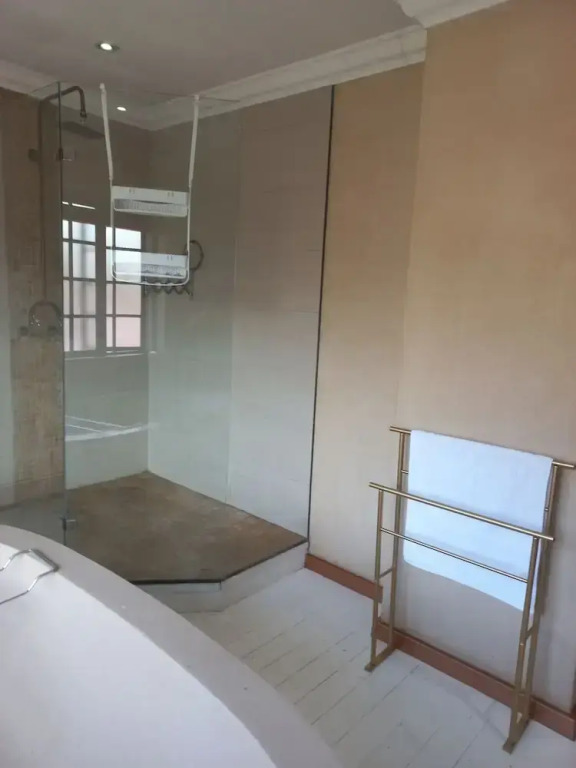 Jakes's Place Modern Comfortable & Sunny 3-bedroom House in Kensington
