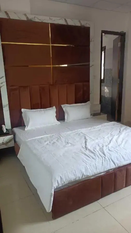 Pop 700211 Hotel Jihaan Plaza