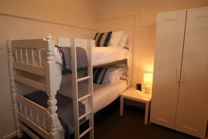Nest Cottages