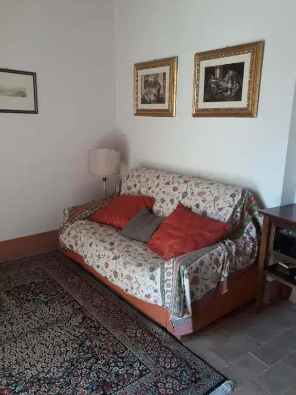Ancient House in the Historic Center of Sarteano