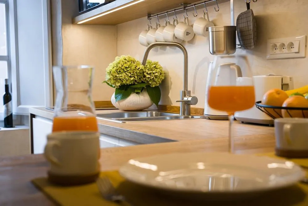 Luxury Apartment Lina - III
