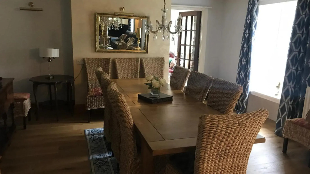 Aberystwyth, Pentre Farmhouse