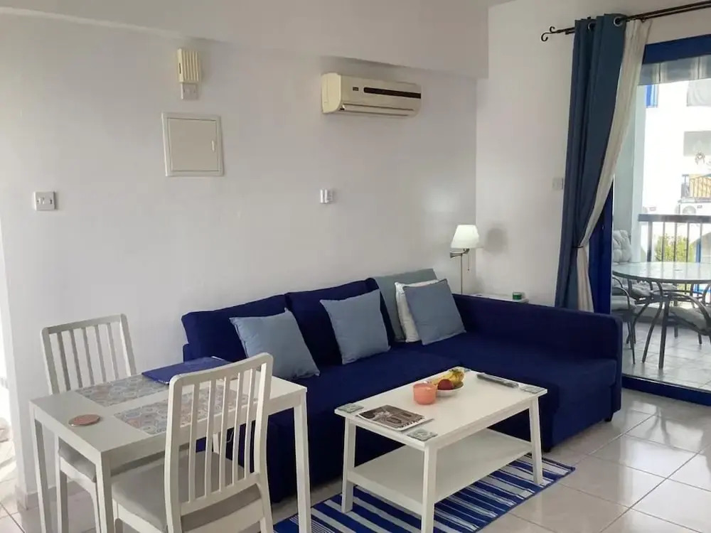 Paphos Blue Tasteful Apartment Complex Pool View
