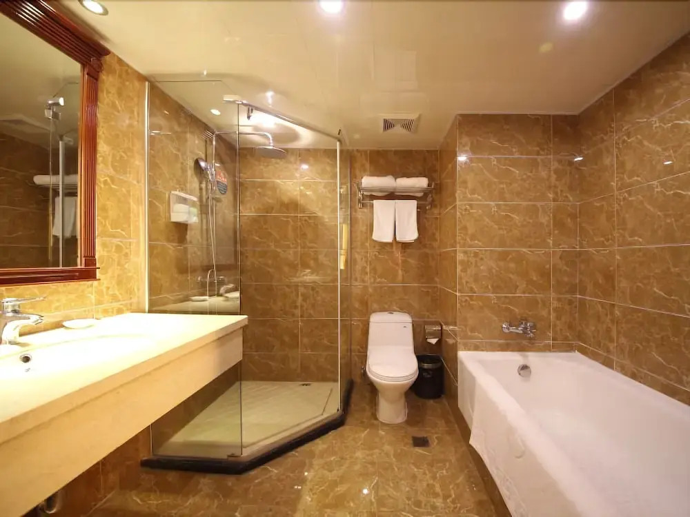 GreenTree Inn AnHui HuangShan She County HuiZhou Ancient City Middle HuangShan Road Business Hotel