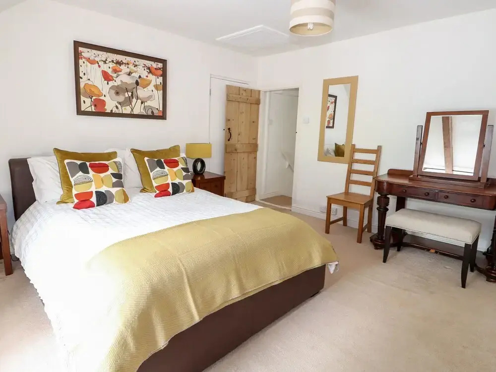 Flint Cottage