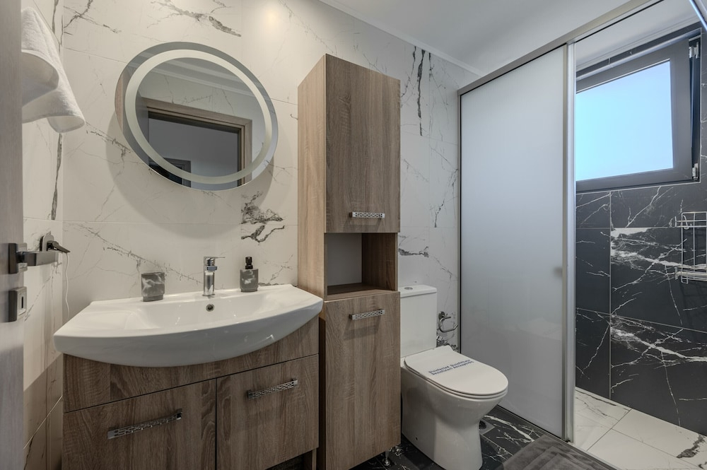 3As 3BD Villa, Heated Pool, Sauna & Gym
