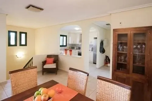 Appartementen Semiramis Ii