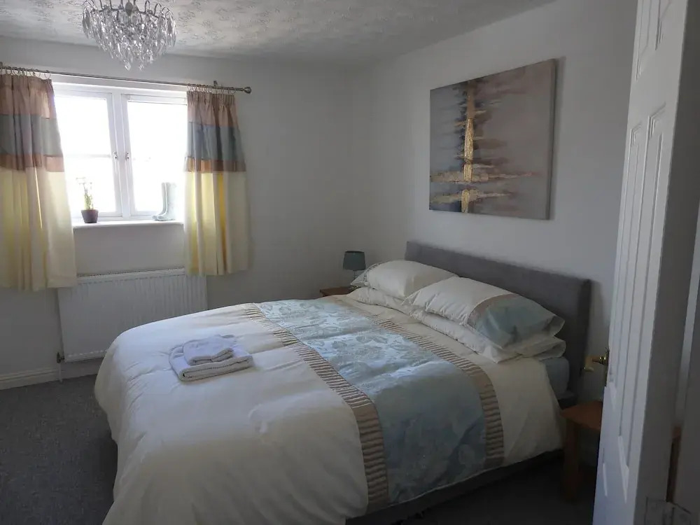 Charming 2-bed House in Torquay