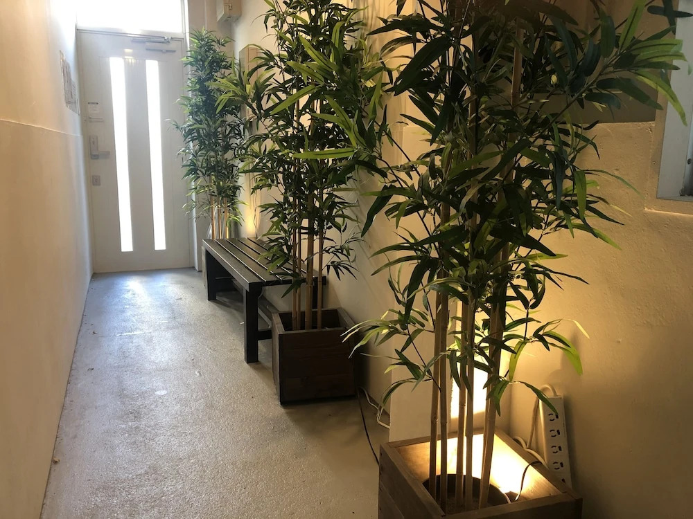 R-Guest Residence