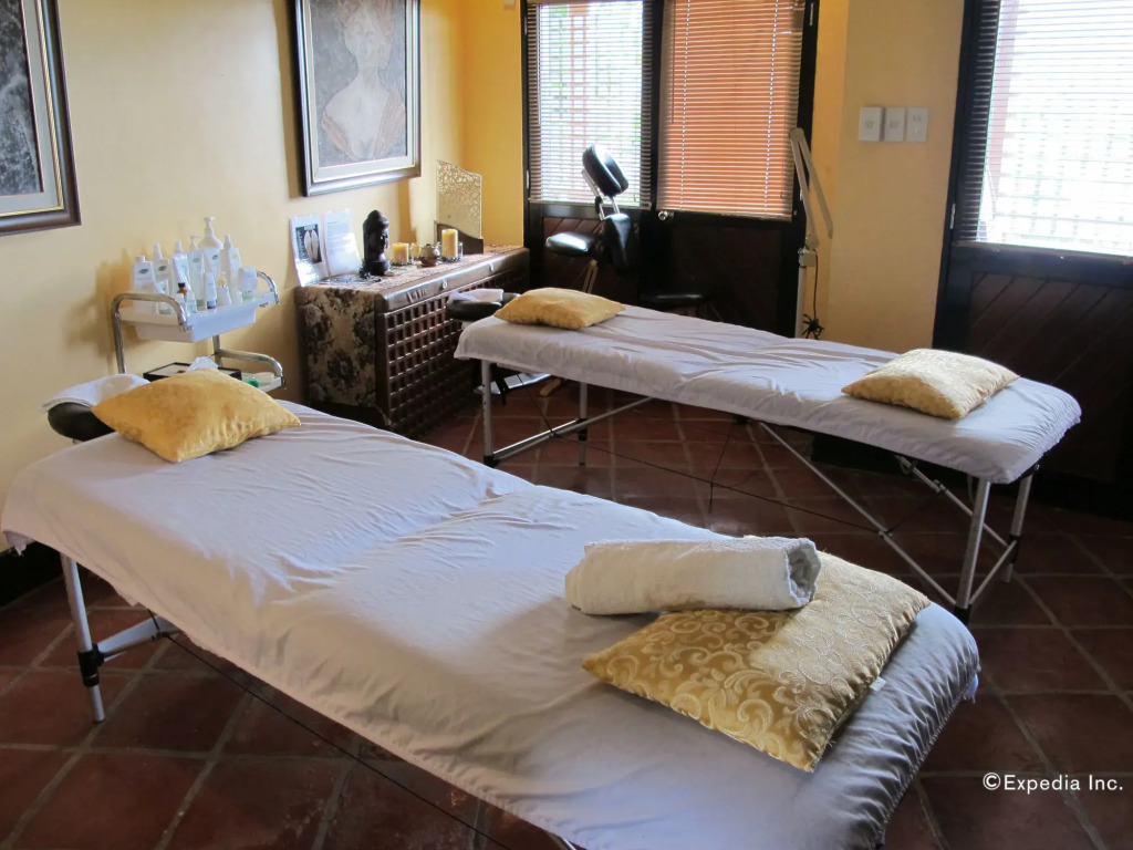 Utopia Resort & Spa