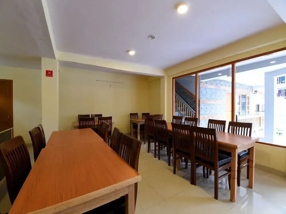 OYO 15216 North Villa