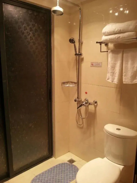 Home Inn Changsha Railway Station Yuanjialing Metro Station