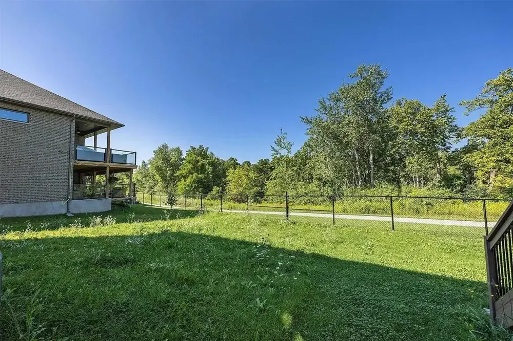 Spacious Private Comfortable Home