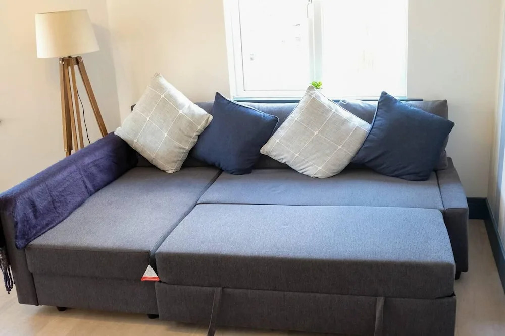 Charming 1-bed Apartment in Bournemouth Near sea