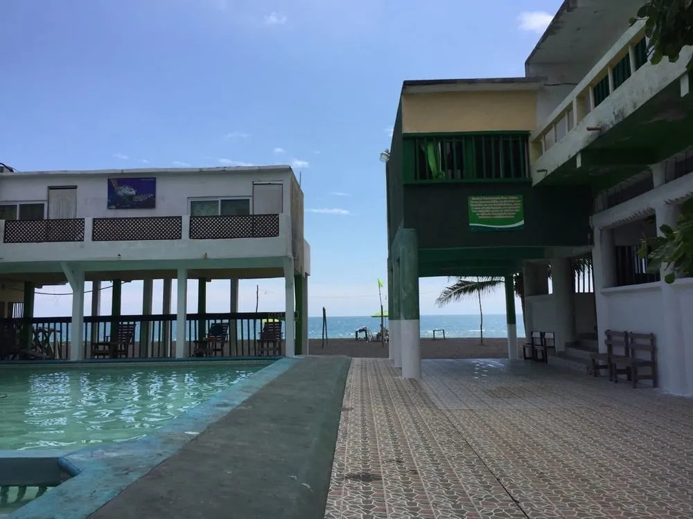 Tortugas Place Hotel y Bungalos