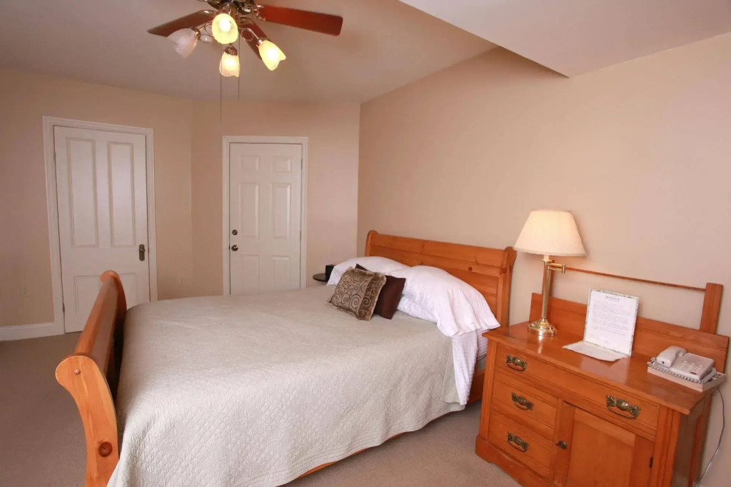 Rosemount Inn