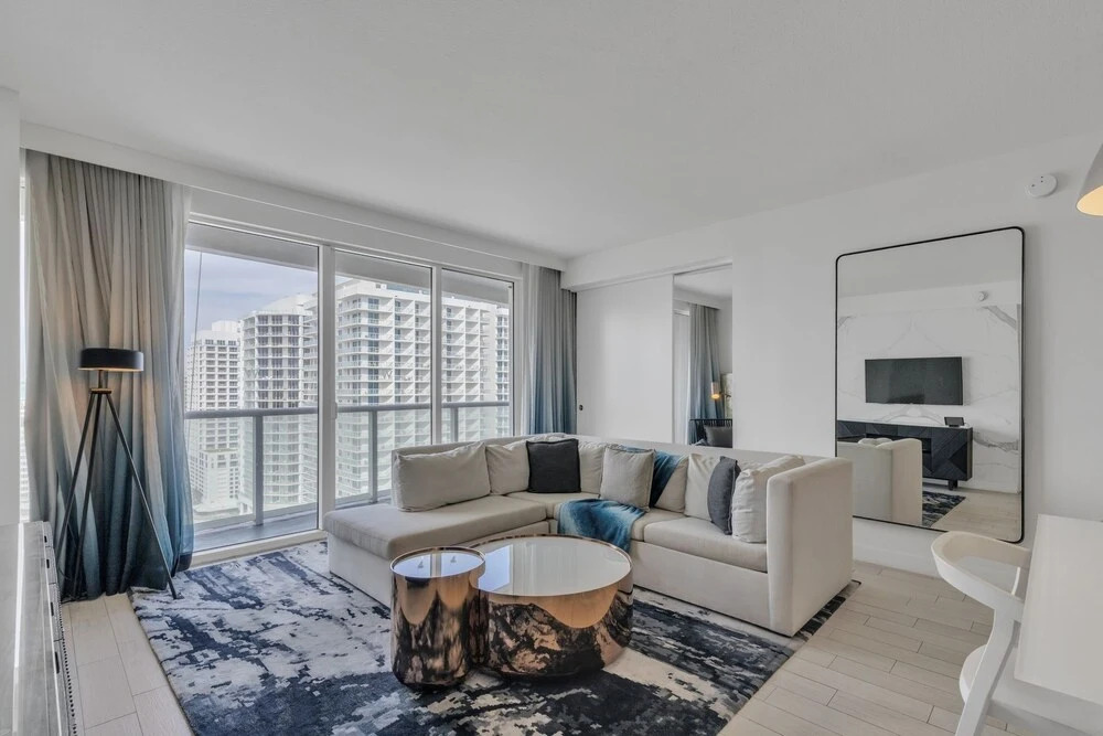 Stunning Oceanfront Condo W/ Extended Balcony 2 Bedroom Condo by RedAwning, Fort Lauderdale