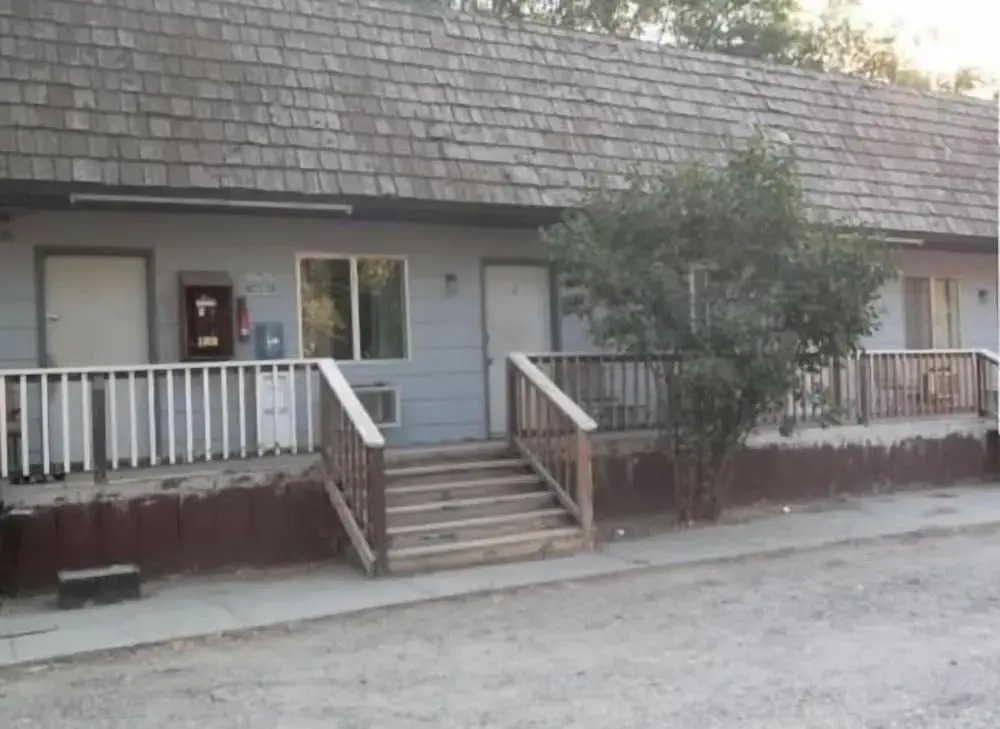 Hillside Inn