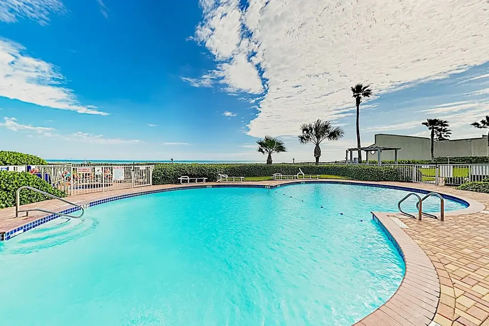 Stylish Gulf-front Getaway - Heated Pool & Hot Tub 2 Bedroom Condo