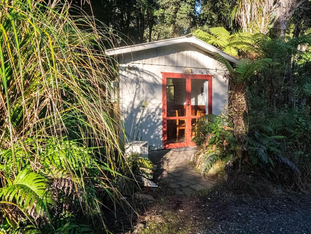 Te Nikau Retreat