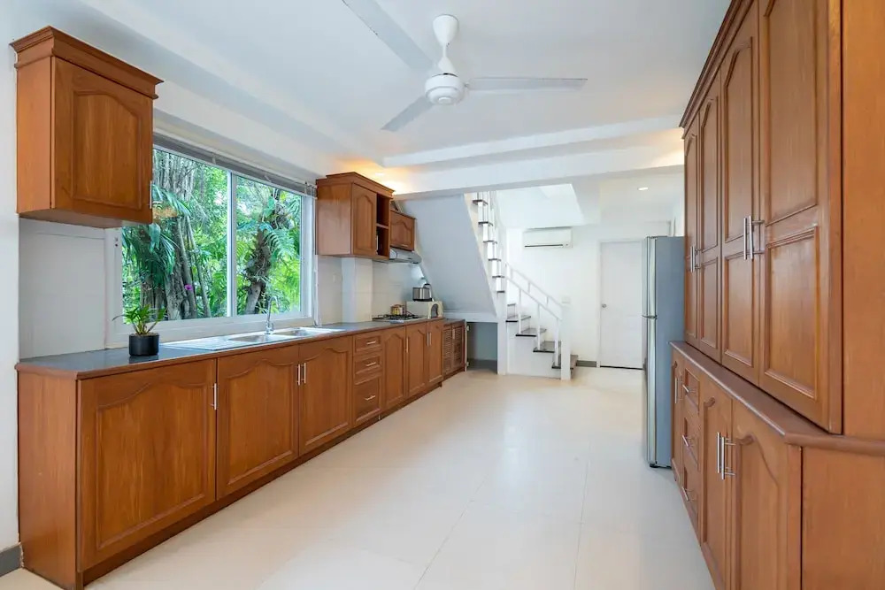 Kamala Beach Front Villas