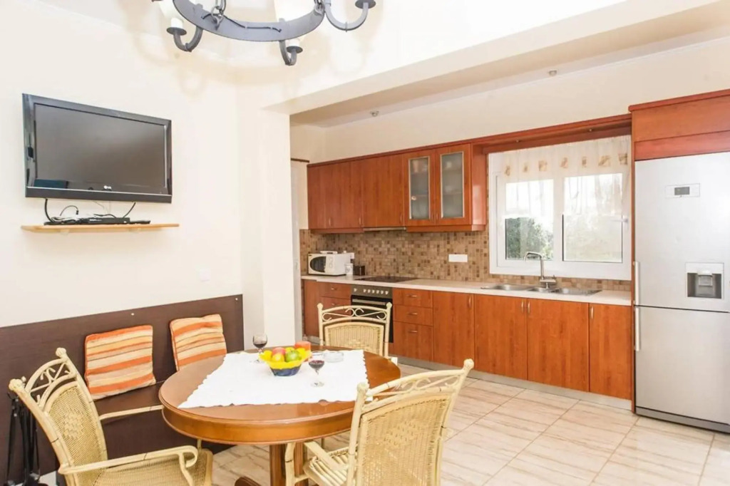 Cozy flat in an olive grove 1.5km to a sandy beach