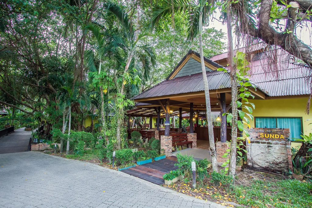 Sunda Resort