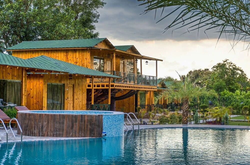 Pumpkin Hotels Corbett, Tusk N Wood