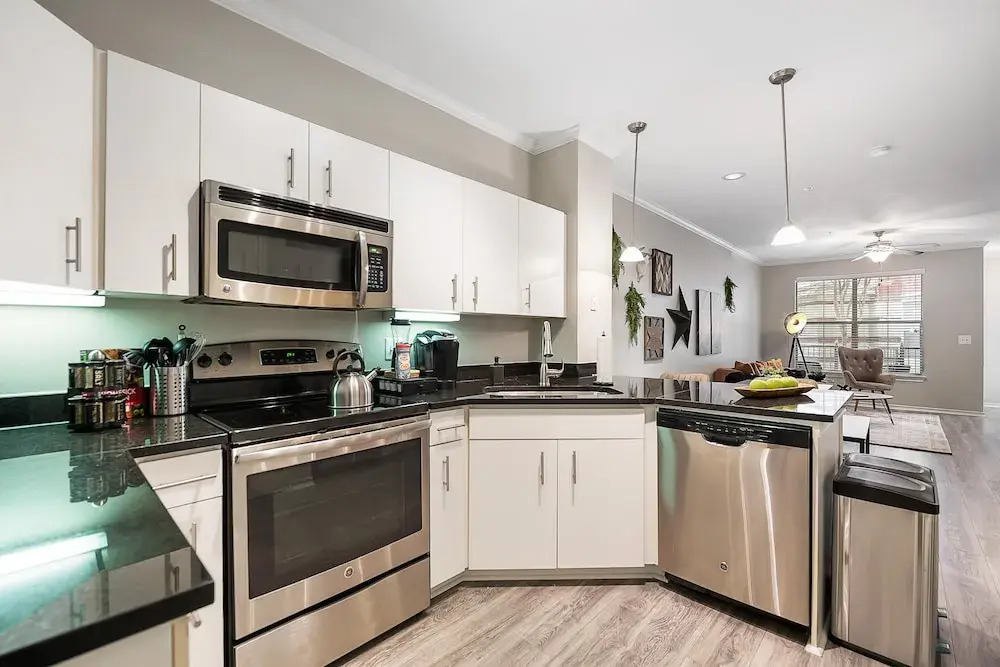 Uptown Dallas Apartments