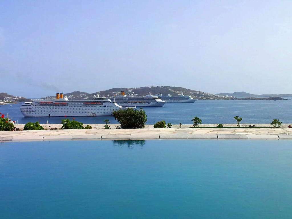 Adikri Villas & Suites