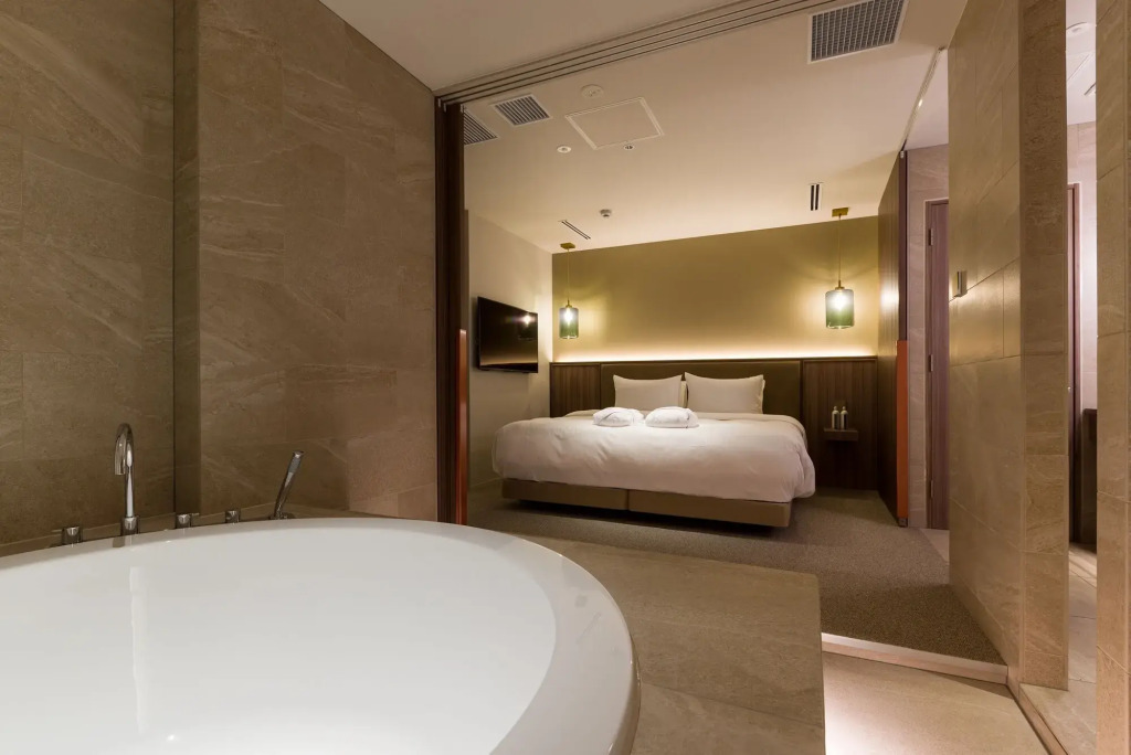 THE skM TOKYO HOTEL & DINING
