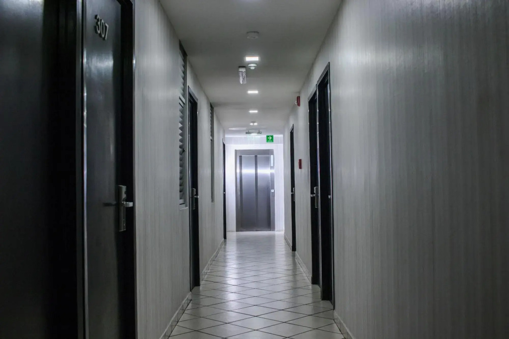 HOTEL CAREYES