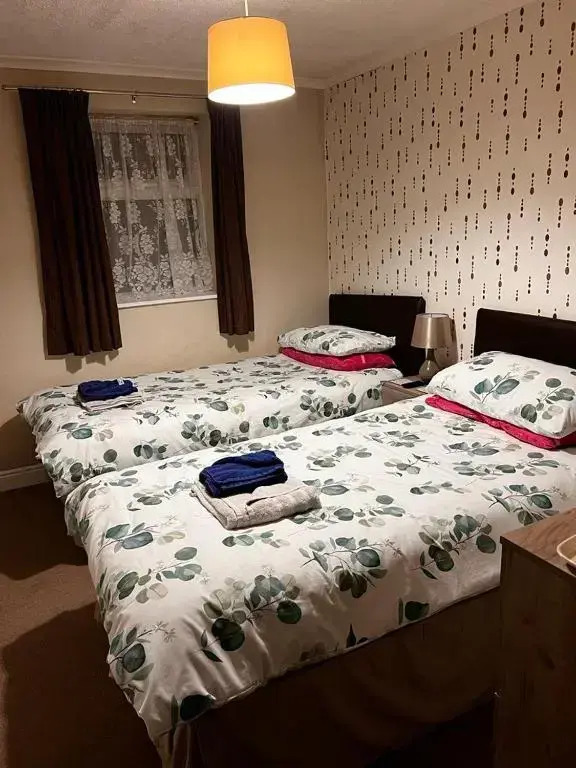 Lynton Hotel