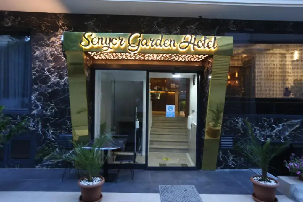 Senyor Garden Hotel