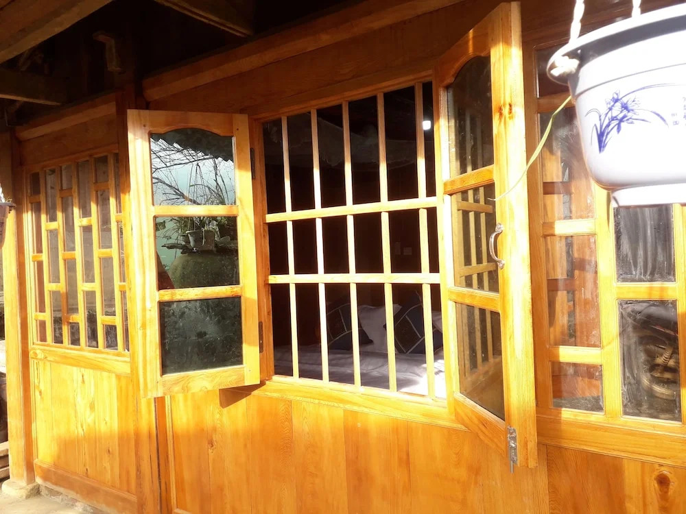 Surelee Homestay & Sapa Trekking Tours by Local Path