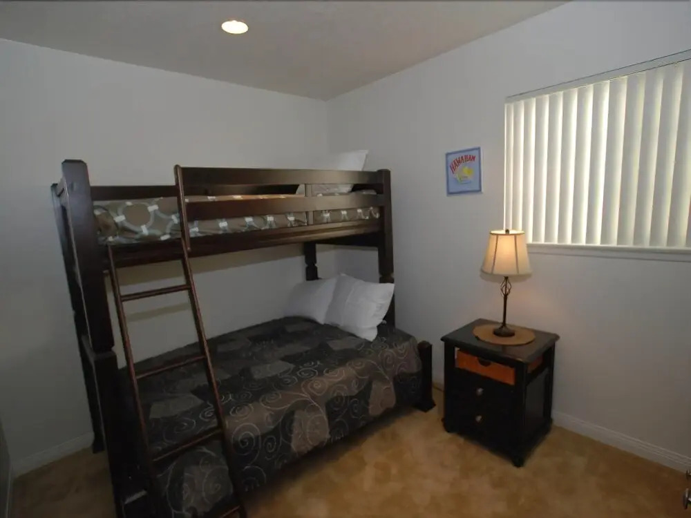 121 33rd St B Karb 4 Bedroom Duplex